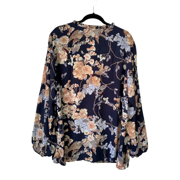 Well Worn Navy Floral Blouse Sz 3X Button Up Long Sleeve V-Neck Sheer Boho - Picture 2 of 7